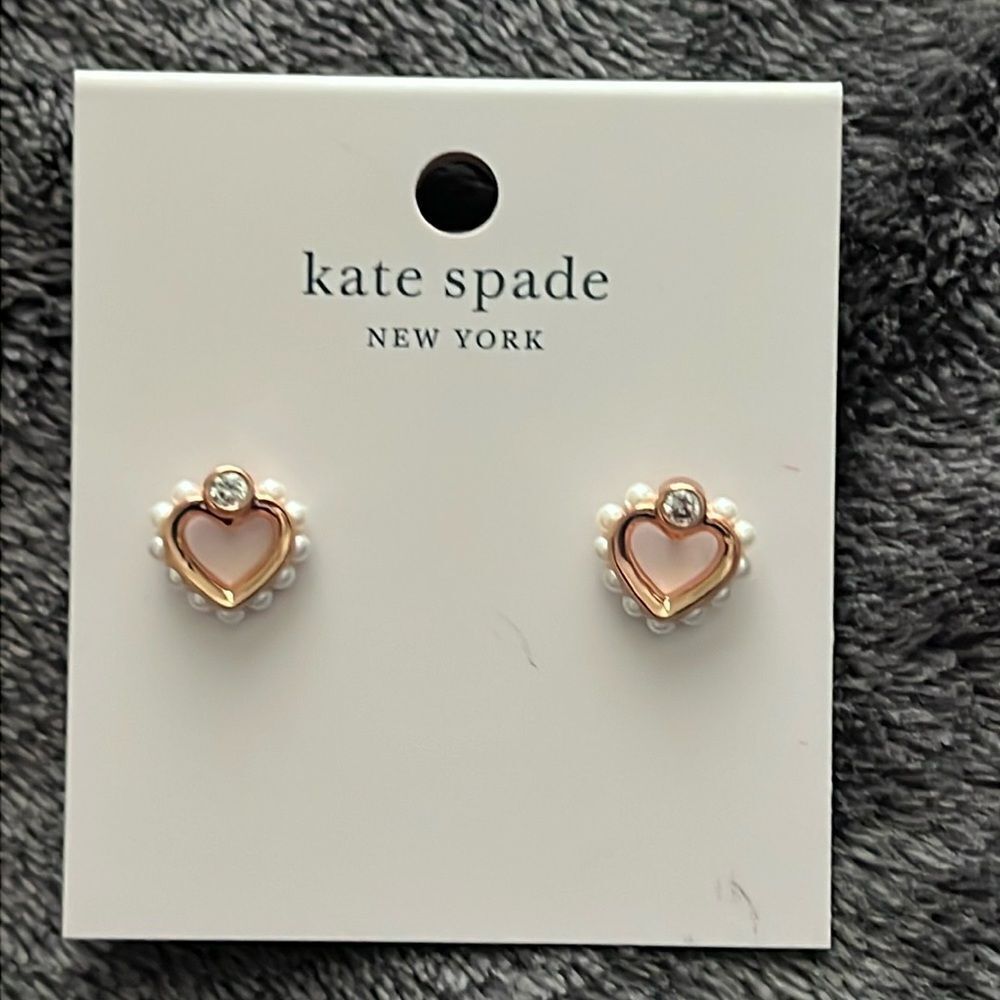 NWT Kate Spade pearl heart studs F1
